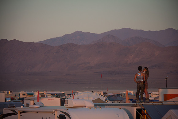 Rooftop Lovers